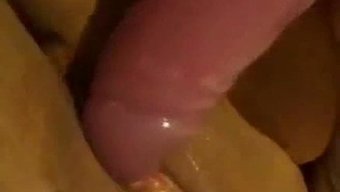 Fışkırtmak Için Kendini Tatmin Eden Bir Adamın Mutlaka Izlenmesi Gereken Ev Yapımı Bir Videosu