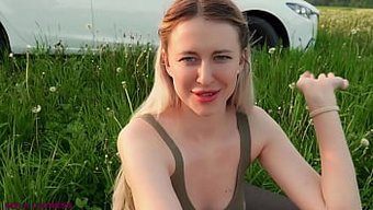Bir Orman Karşılaşması, Teslimiyet Ve Oral Zevk Dolu Vahşi Bir Yolculuğa Dönüşüyor.