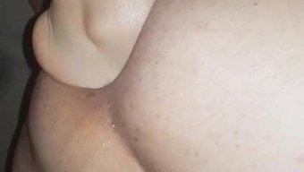 Genç Kız Anal Fistingle Sıkı Götünü Genişletiyor