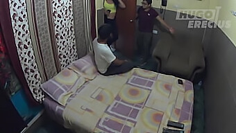 Sıcak Bir Üçlüde Büyük Penisler Ve Sıkı Popolar