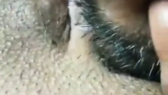 Hintli Genç, Duygusal Bir Videoda Derin Boğaz Ve Am Yalama Yapıyor