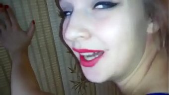 Mahalle Fahişesi Duvarda Ayakta Sikişiyor