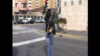 Başkası Olmayan Bir Oral Seks Deneyimi! (Tam Film)