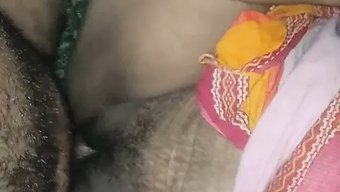 Yeni Dövmeli Bebekle Yoğun Seks, Baştan Çıkarılmayı Ve Sert Becerilmeyi Seviyor