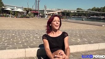 Milf Morgane'In Iç Çamaşırı Giymiş Fantezisi Bu Fransız Porno Videosunda Hayat Buluyor
