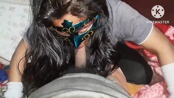 Vahşi Hintli Milf Sonali'Nin Yoğun Kırbaçlama Ve Anal Karşılaşması