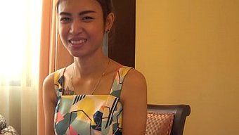 Ince Asyalı Bangkok'Ta Creampie Sürprizi