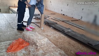 Aldatan Karısı Genç Bir Inşaatçıyla Vahşi Bir Gecenin Tadını Çıkarıyor