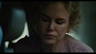 Nicole Kidman'In Kutsal Geyik Öldürme Filmindeki El Işi Sahnesi