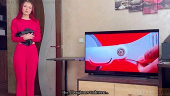 Bir Arkadaşın Aleti Çok Daha Tatlı. Sevgilisinin Arkadaşıyla Buharlı Bir Otel Odasında Aldatmak.