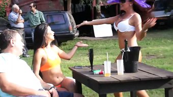 Milf'Ler Ile Caracas, Venezuela'Da Sert Grup Seks