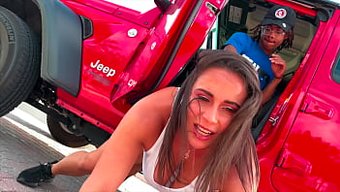 Miami Vlog Featuring Carmela Clutch, Selena Blaze, Theyloveflaxk, And Freakmobmedia