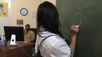 Uzun Ve Duygusal: Lana Violet'In Irklararası Sakso Ve Am Yalama Videosu