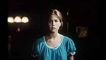Retro Orgi, Vintage Modellerde Boşalma Ile Sona Eriyor