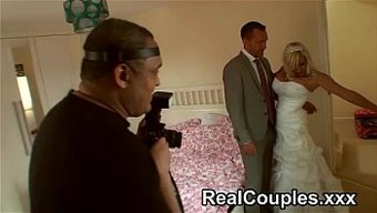 Çiftler Performansçısı Michelle Thorne, Bir Videoda Oral Zevk Veriyor