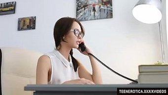 Genç Bebek Michelle Can, Sert Bir Videoda Çift Penetrasyon Alıyor