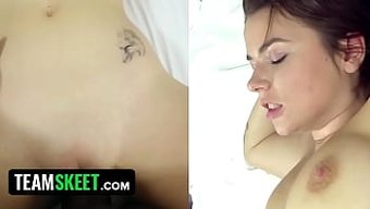 Rus Güzeli Marina Visconti Ile Sert Sikiş
