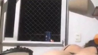 Avrupalı Güzelin 60 Fps'Lik Solo Gösterisi Periscope'Ta
