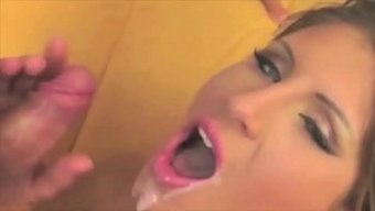 Jennifer Stone'Un En Iyi Porno Sahneleri Tek Bir Yerde