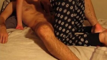 Tahrik Edici Ve Memnun Edici: Duygusal Bir Penis Masajı