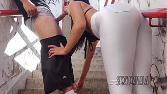 Secret_leo'Nun Spor Salonu Yabancısıyla Halka Açık Oral Seks Macerası