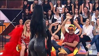 Legend Rios Ile Vücut Resminin Güzelliğini Hd Olarak Keşfedin