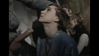 Genç (18+) Sıcak Tek Başına Aksiyonda