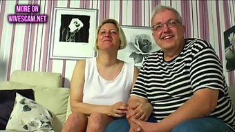 Alman Swingers Vahşi Bir Orgide Grup Seks Yapıyor