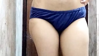 Duygusal Hintli Bebek, Casting Videosunda Masaj Ve Derin Boğaz Yapıyor