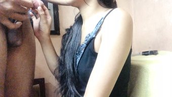 Filipinli Bir Üniversite Öğrencisi Ilk Porno Videosunda Anal Ve Sıvazlama Denemeleri Yapıyor