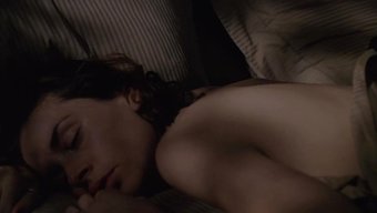 Embeth Davidtz Amerikan Pornosunda - 02