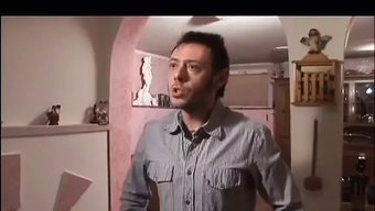 Italyan Günahkarlarda Büyük Doğal Göğüsler Ve Oral Eylem - Bölüm #04