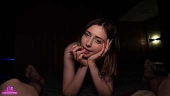 Güzel Öğrenci Çiftin Ev Yapımı Porno Videosu