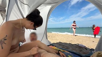 Onu Sevdiğim Gibi Sahilde Halka Açık Yerde Boşalttım!
