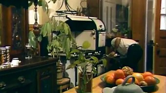 Juliet Anderson Ve Connie Peterson'In Sıcak Bir Filmdeki Hikayesi