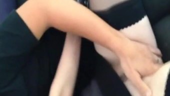 Amatör Melanie Ile Cfnm Üçlüsü, Çift Penetrasyon Veriyor