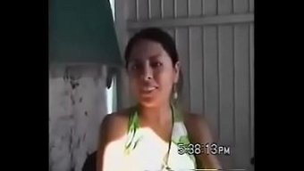 Genç Bir Kız, Chiapas'Taki Iş Için Cinsel Hizmetler Sunuyor.