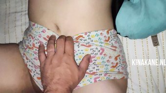 Üvey Kardeş Amatör Rumen Genç Tarafından Arkadan Sikiliyor