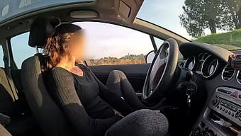 Amatör Bir Çiftin Yeni Bir Yüzle Açık Hava Seks Macerası