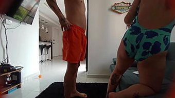 Cancun Plajında Genç Bir Gringa Ile Halka Açık Seks