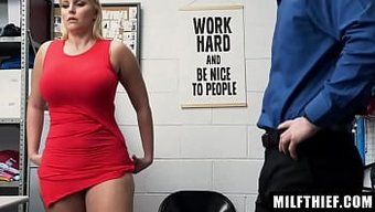 Göğüslü Milf Vanessa Cage, Bir Polis Tarafından Becerildikten Sonra Büyük Göğüslerini Spermlerle Kaplıyor