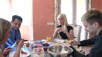 Mallorca'Da Yalama Ve Parmaklama, Sakso Çekmeye Ve Arkadan Yapmaya Yol Açıyor