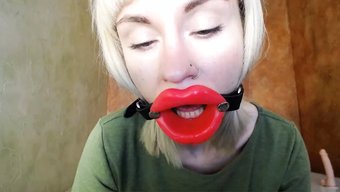 Dildo Blowjob, Boğaz Ve Ağız Dolu Hd Video