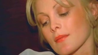 Lina Romay Ve Monica Swinn, Vintage Öğrenci Softcore Filminde