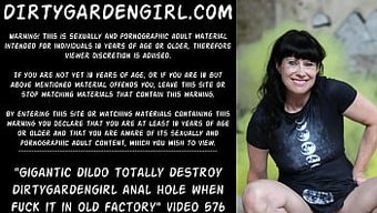 Donna Flower'In Devasa Bir Dildo Ile Yaşadığı Aşırı Anal Macera