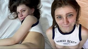 Her Sert Darbede Sırılsıklam Olana Kadar Arkamdan Beni Kavrıyor.
