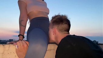 Lulu Taytlı Femdom Göt Tapınması, Özel Bir Anda Kaydediliyor.
