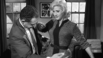 Liz Fraser'In Klasik Porno Videosu, Mutlaka Izlenmesi Gereken Bir Şey