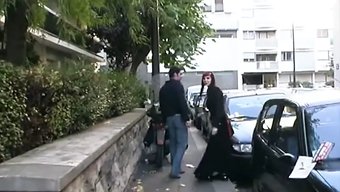 Azgın Avrupalı Gençler Sıcak Bir Üçlüde