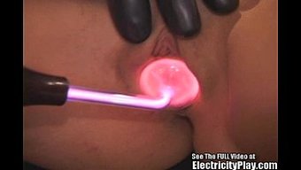 Mısır Kraliçesi Bdsm Videosunda Uyandı Ve Hakim Oldu